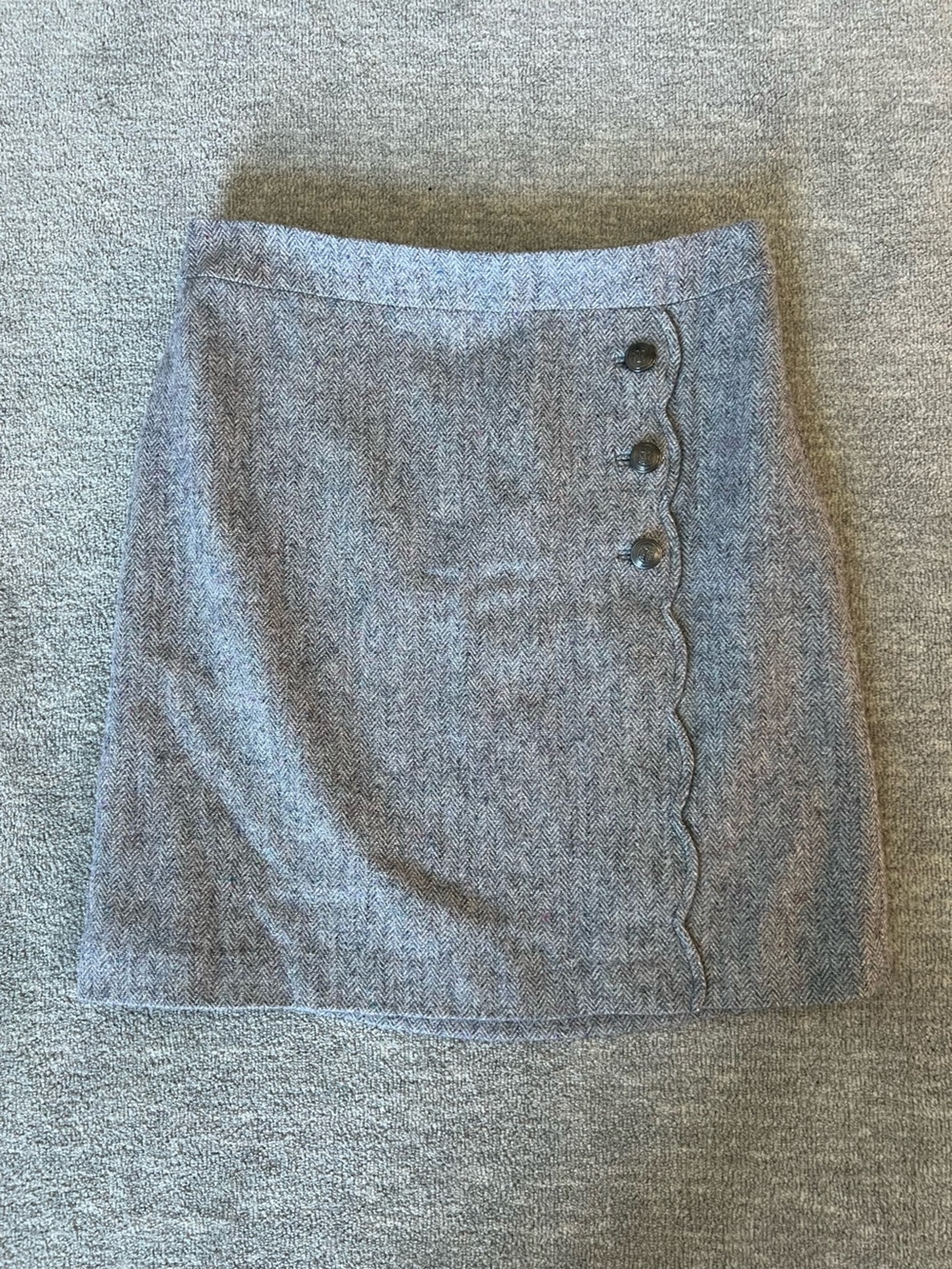 Talbots NWT Gray Herringbone Scalloped Button Woolblend Skirt Sz. 6P